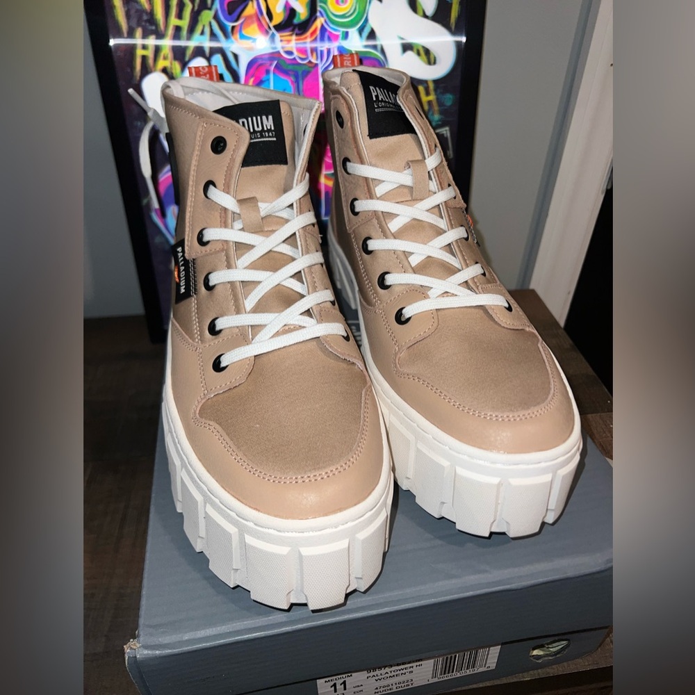 Palladium Women's Beige High-Top Sneakers